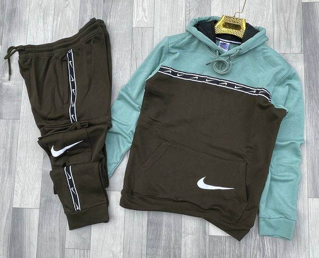 Chandals Nike