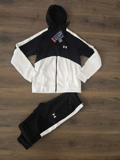 Chandals Under Armour