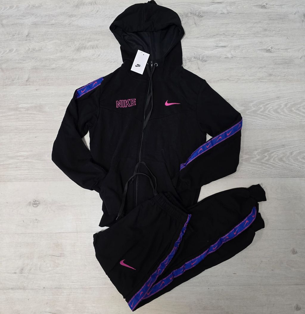 Chandals Nike