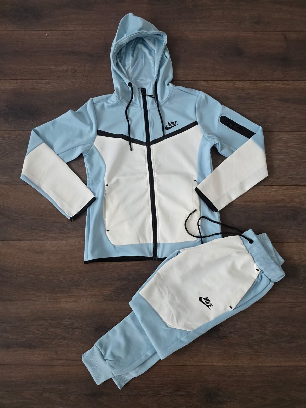 Chandals Nike
